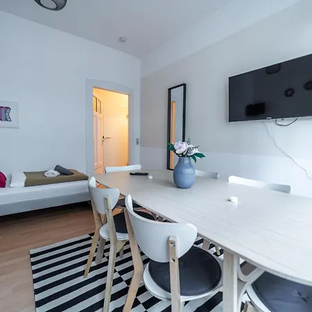 Fullhouse - Erfurt - M18 Apartments - Fahrstuhl - Smarttv - Marktlage Exterior photo