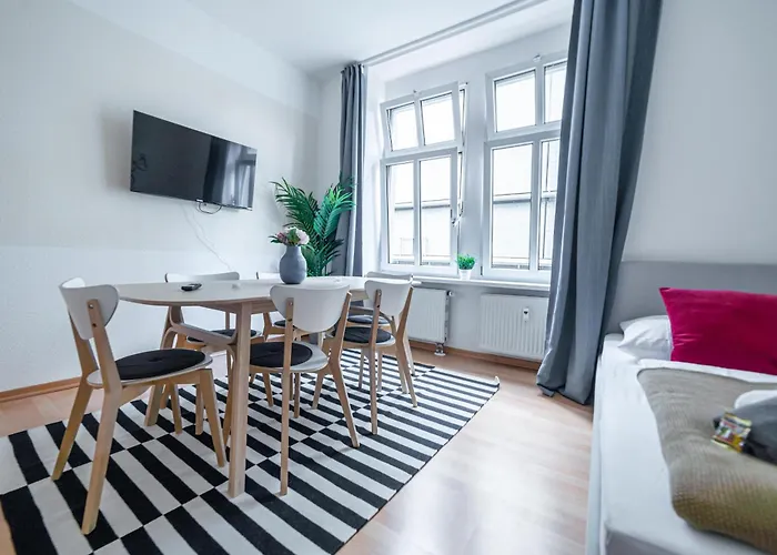 Fullhouse - Erfurt - M18 Apartments - Fahrstuhl - Smarttv - Marktlage