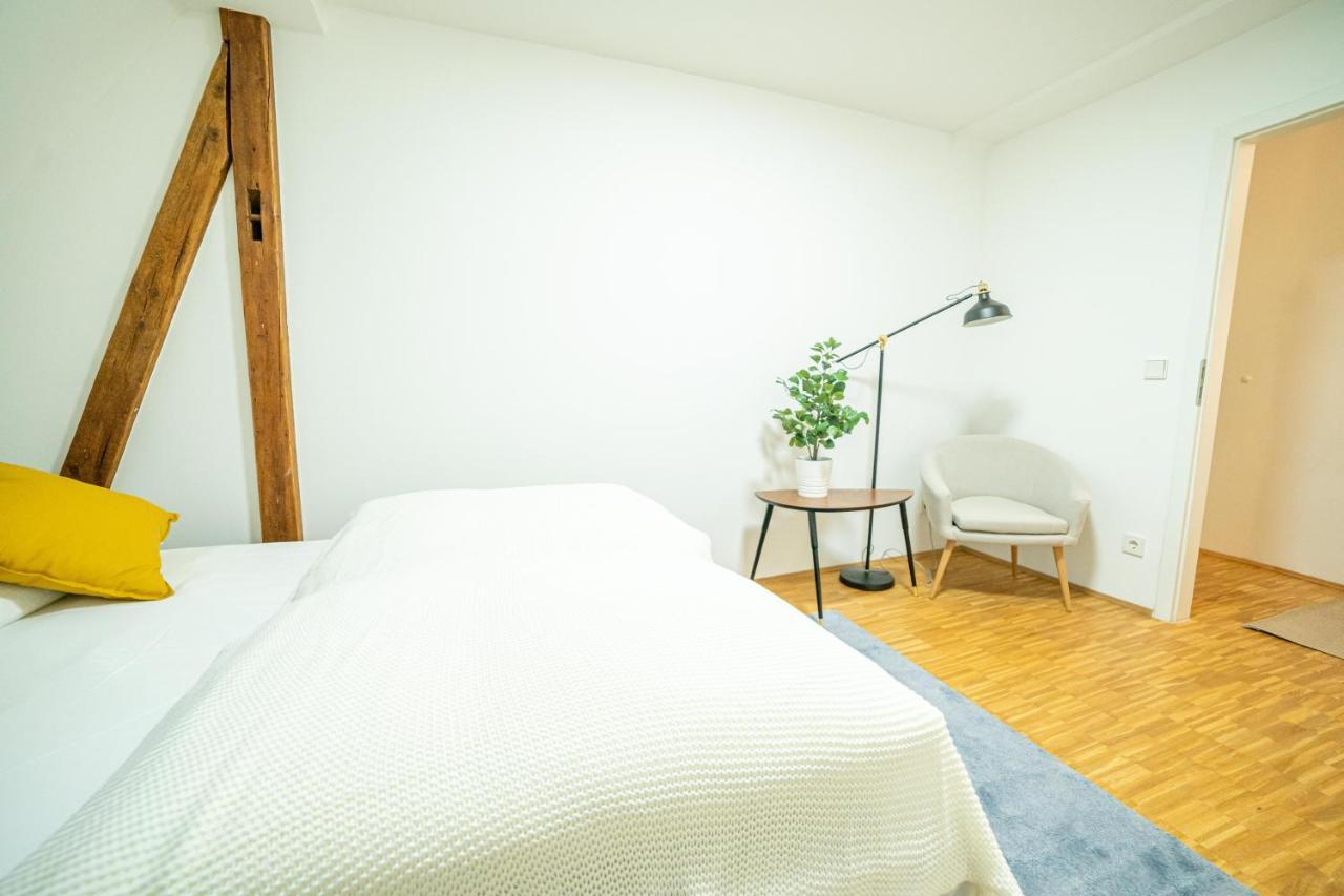Apartment Fullhouse - - M18 - Fahrstuhl - Smarttv - Marktlage