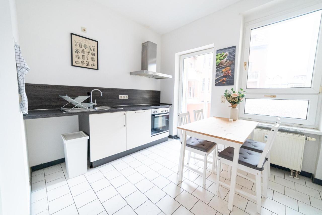 Fullhouse - - M18 - Fahrstuhl - Smarttv - Marktlage Apartment
