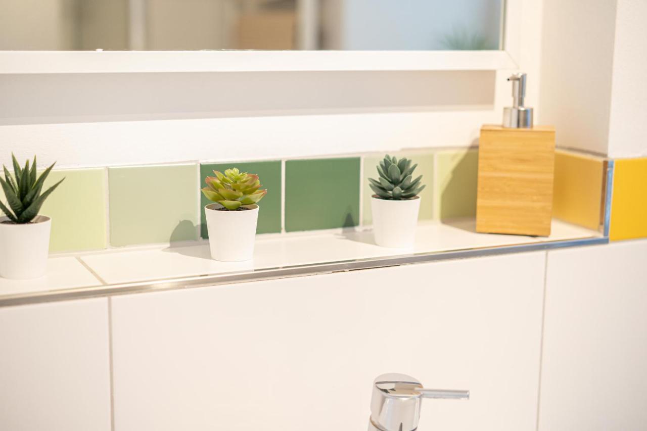 Apartment Fullhouse - - M18 - Fahrstuhl - Smarttv - Marktlage