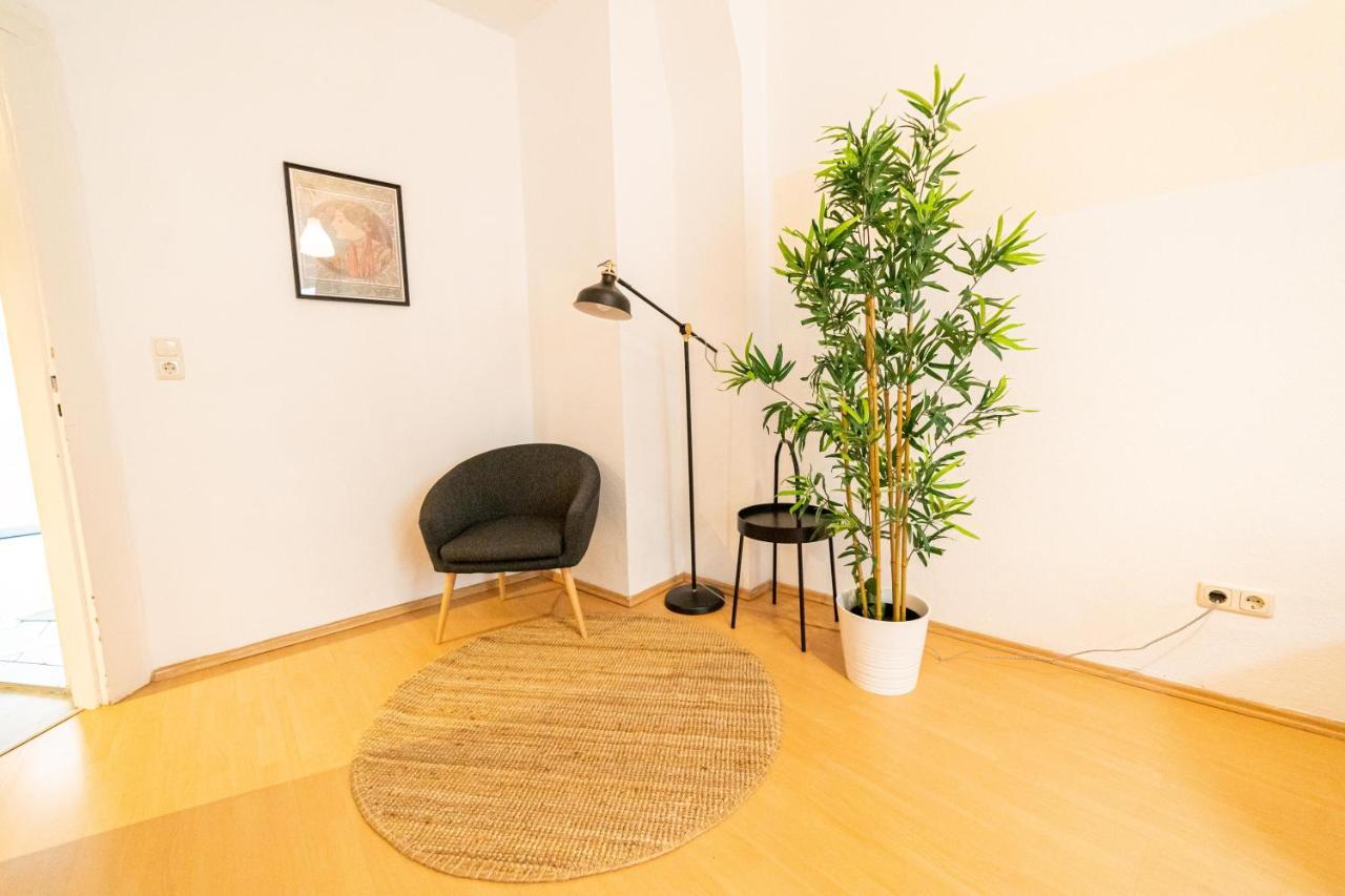 Fullhouse - - M18 - Fahrstuhl - Smarttv - Marktlage Apartment