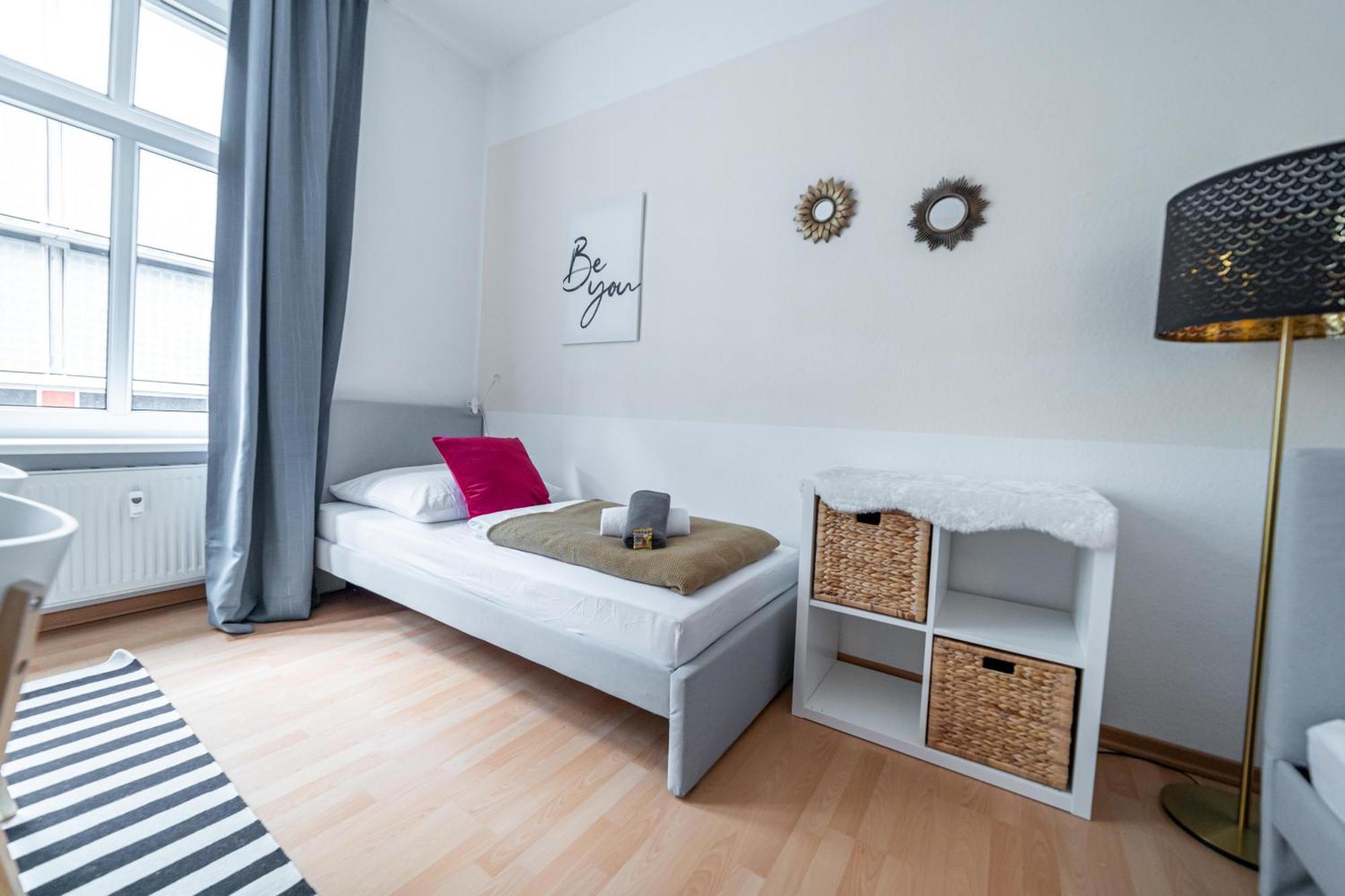 Apartment Fullhouse - - M18 - Fahrstuhl - Smarttv - Marktlage *